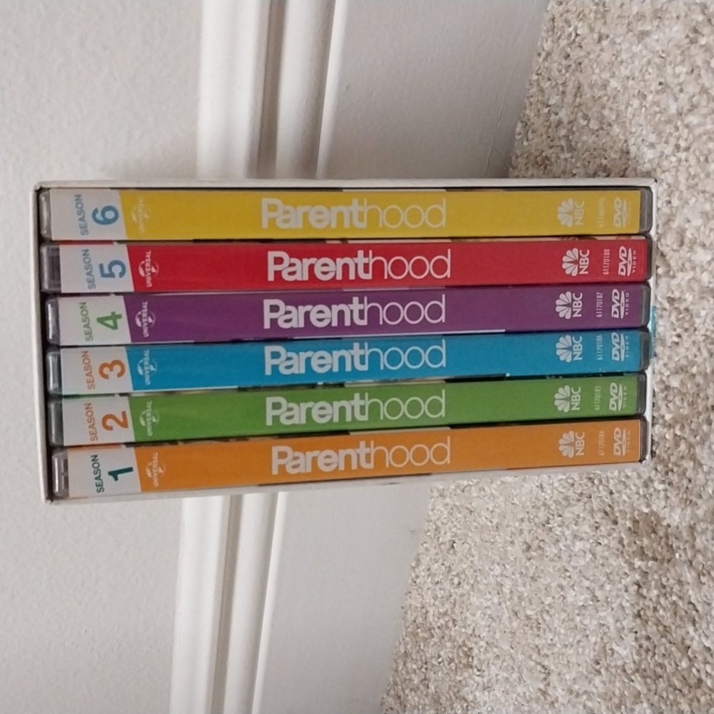 Parenthood Complete Box Set - Picture 2 of 3